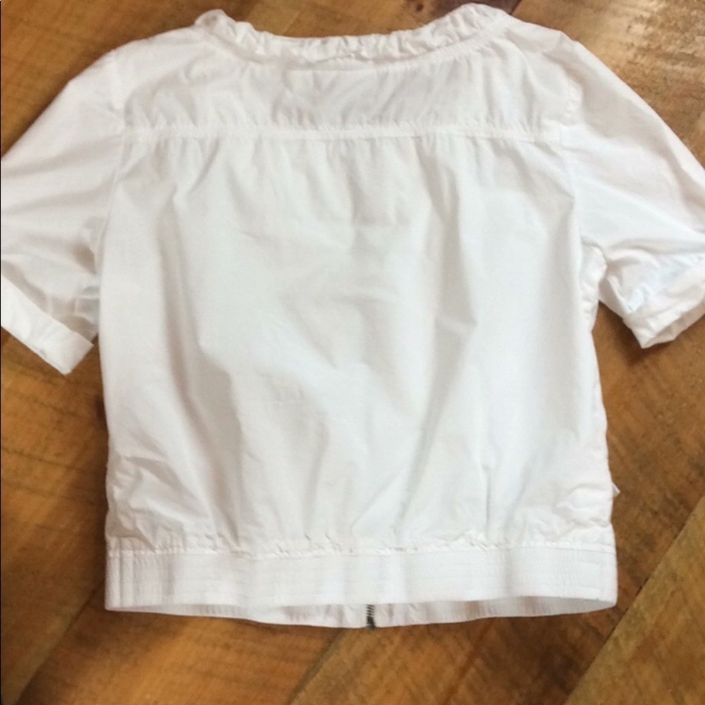Chico’s lightweight short sleeve white jacket Size Small - Picture 6 of 9